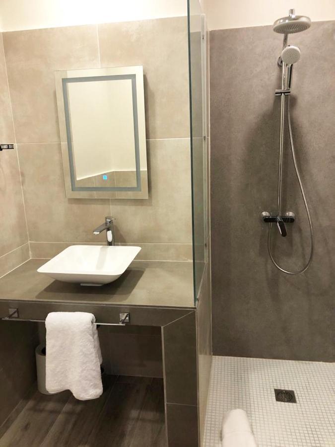 Hotel L'Adresse Dakar Buitenkant foto