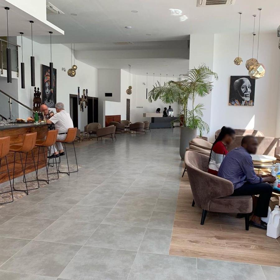 Hotel L'Adresse Dakar Buitenkant foto